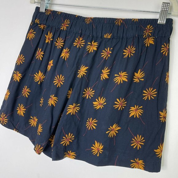 Madewell Daisy Shorts Size Medium - Picture 7 of 10
